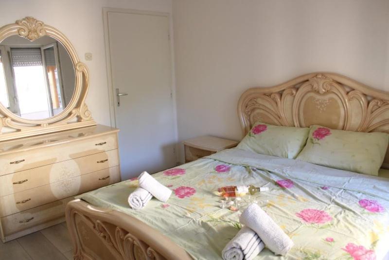 Apartments Stavreski Ohrid Bilik gambar